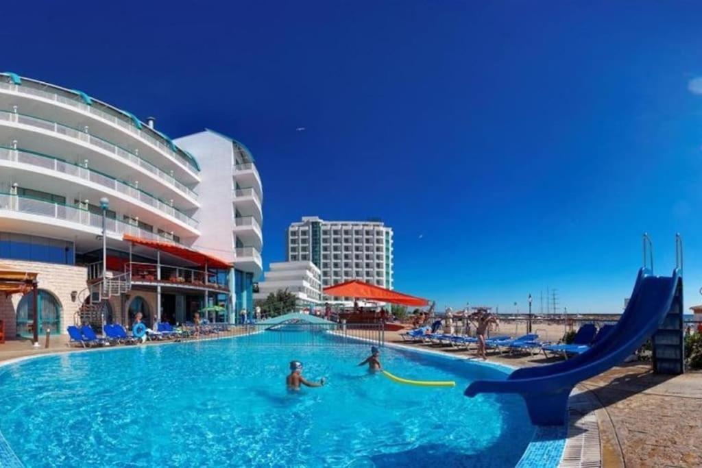 Berlin Golden Beach Romance Golden Sands Exterior foto