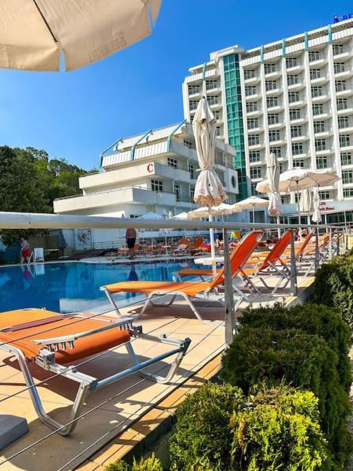 Berlin Golden Beach Romance Golden Sands Exterior foto